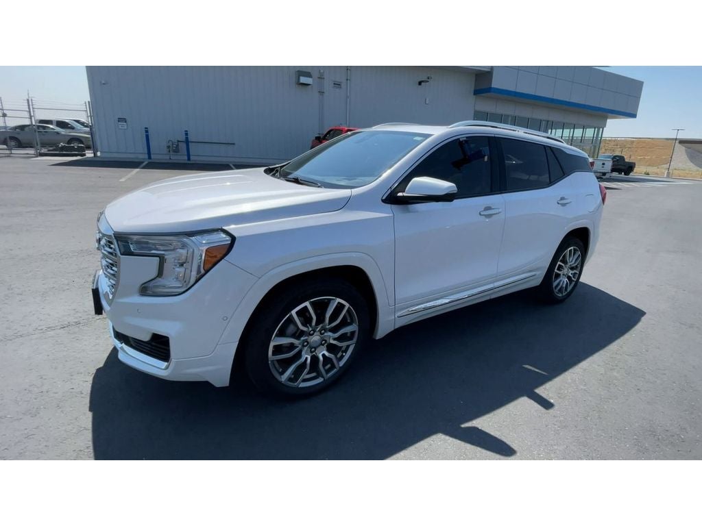 2022 GMC Terrain Denali
