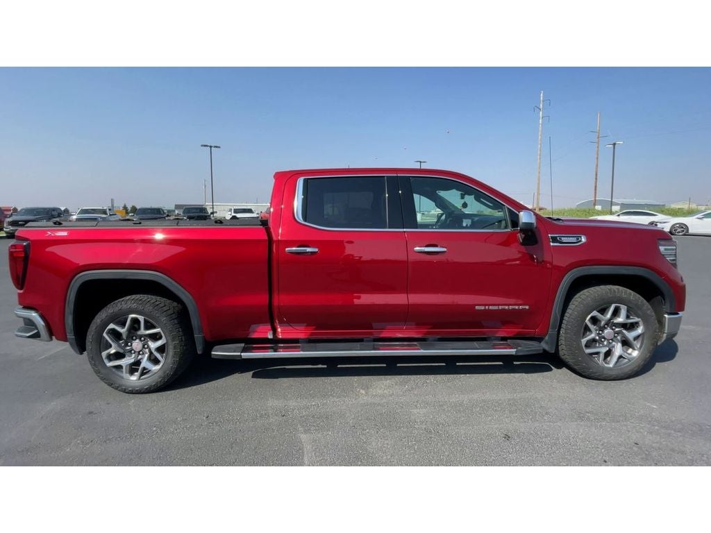 2022 GMC Sierra 1500 SLT