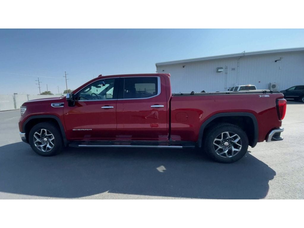 2022 GMC Sierra 1500 SLT