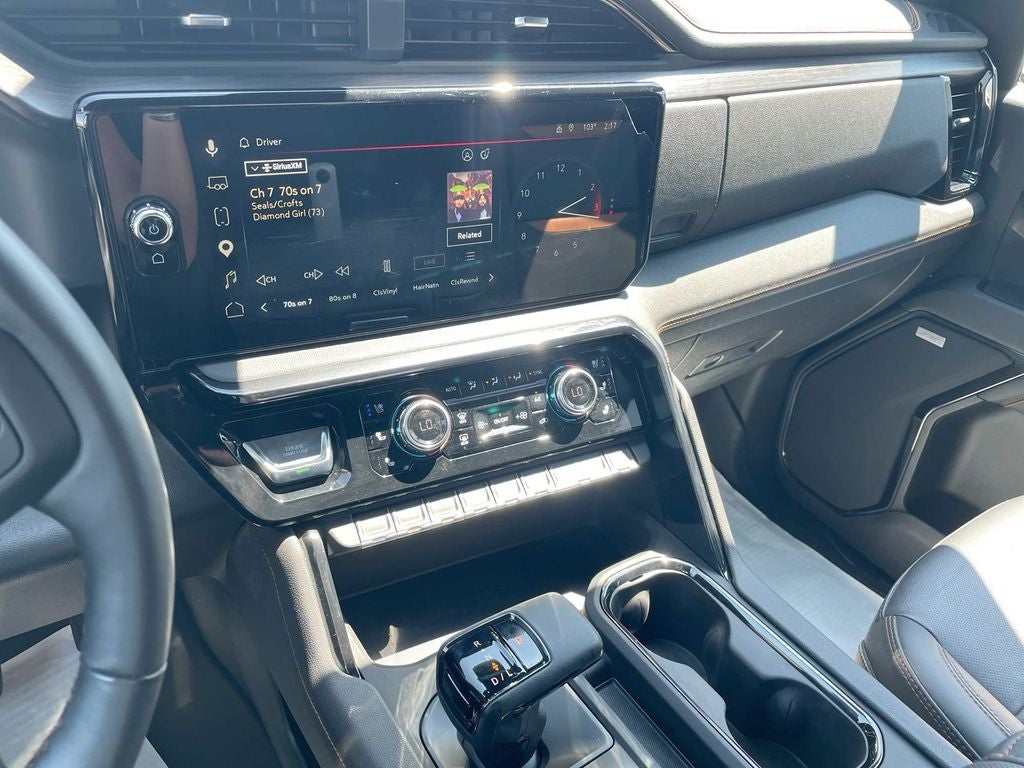 2025 GMC Sierra 1500 AT4
