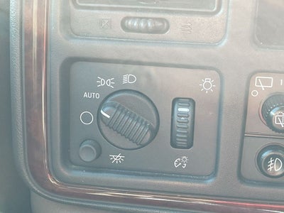 2005 Cadillac Escalade ESV Standard