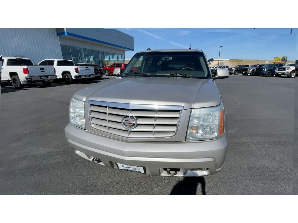 2005 Cadillac Escalade ESV Standard