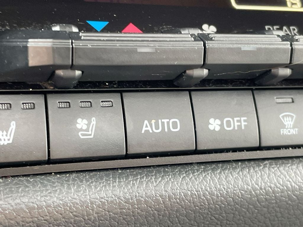 2023 Toyota Sequoia SR5