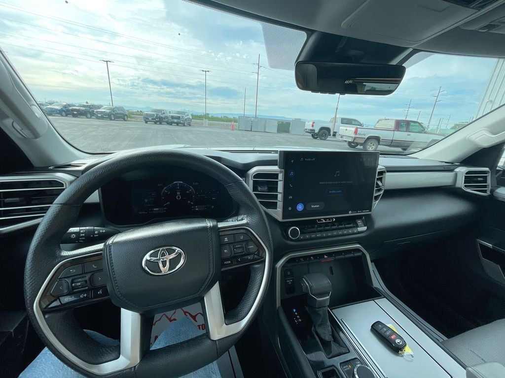 2023 Toyota Sequoia SR5