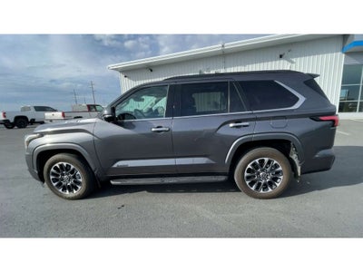 2023 Toyota Sequoia SR5