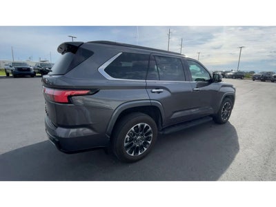 2023 Toyota Sequoia SR5